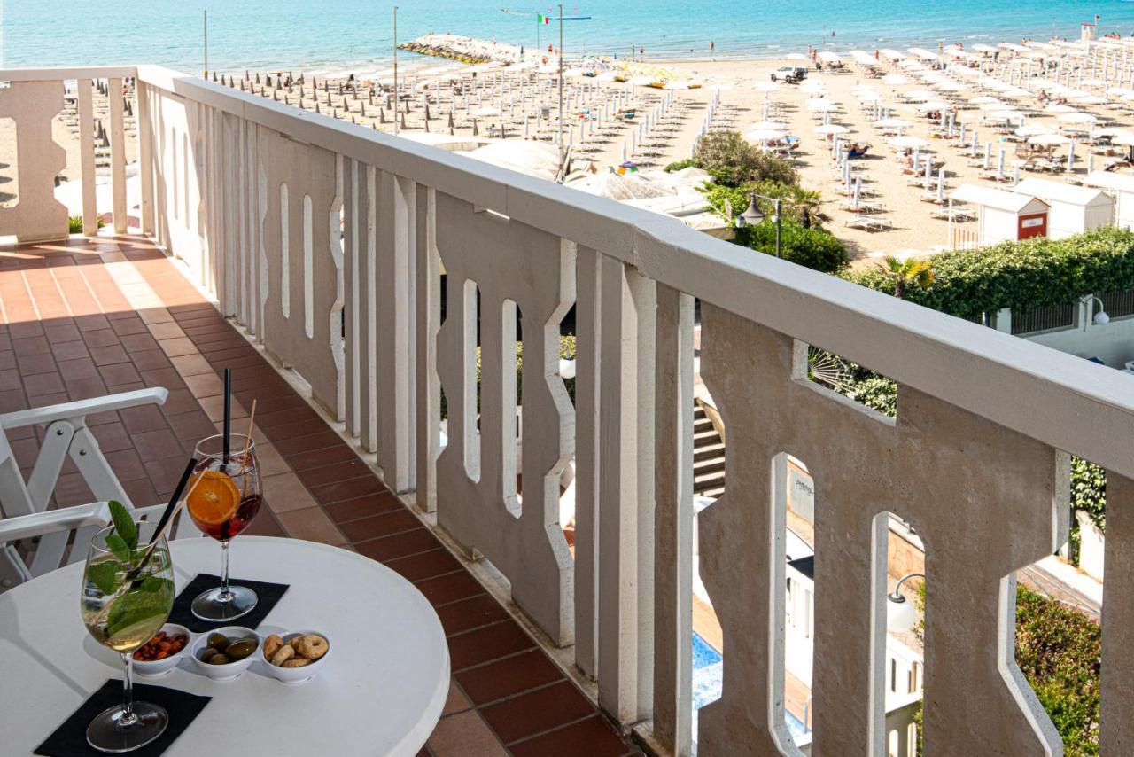 Hotel Savoy Caorle Ngoại thất bức ảnh