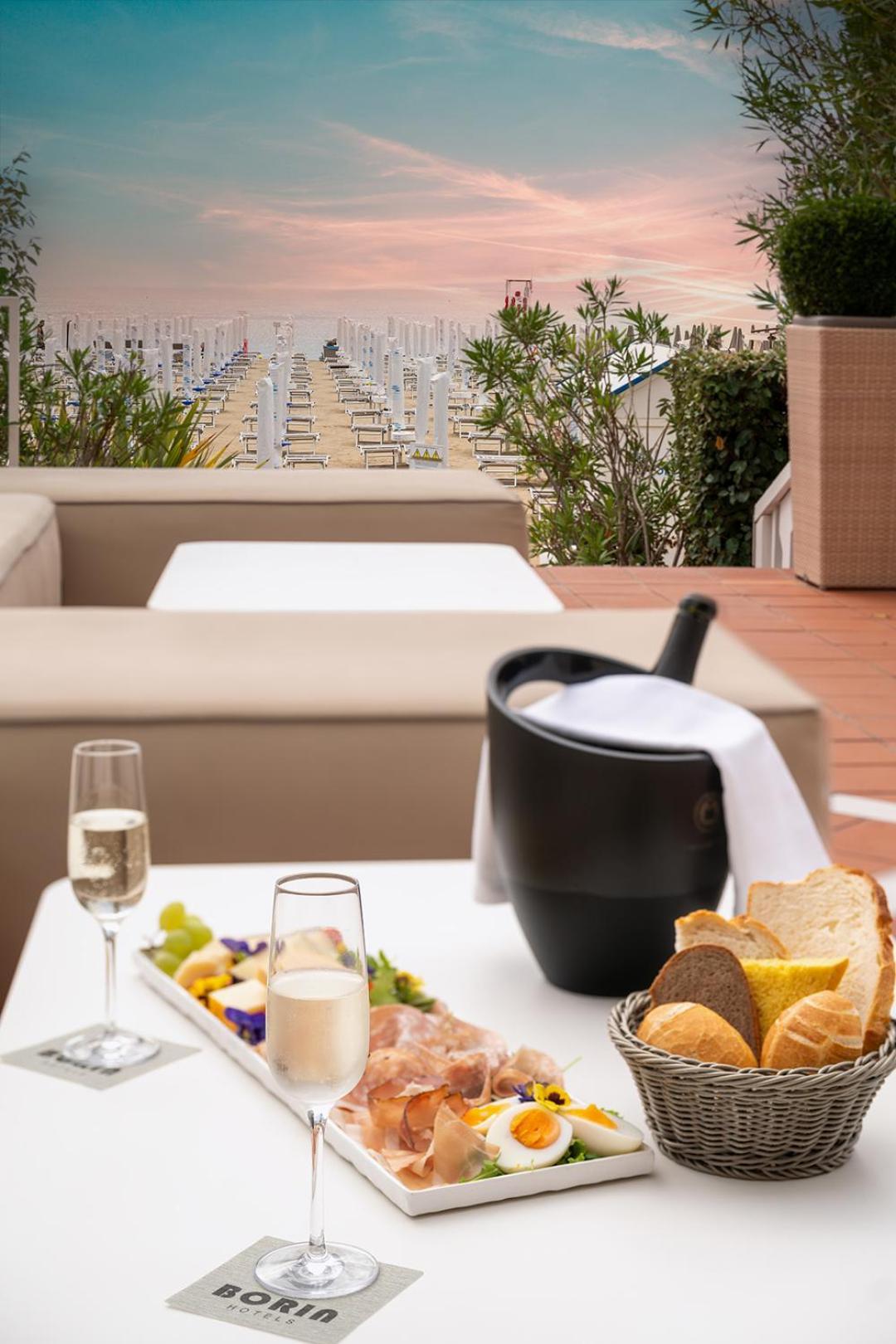 Hotel Savoy Caorle Ngoại thất bức ảnh