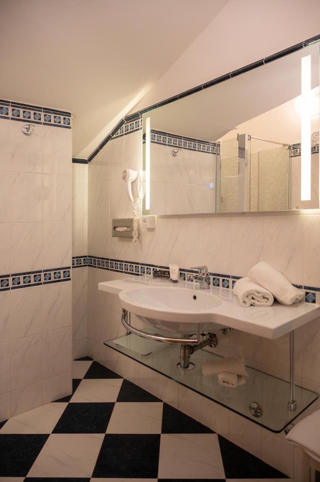 Hotel Savoy Caorle Ngoại thất bức ảnh