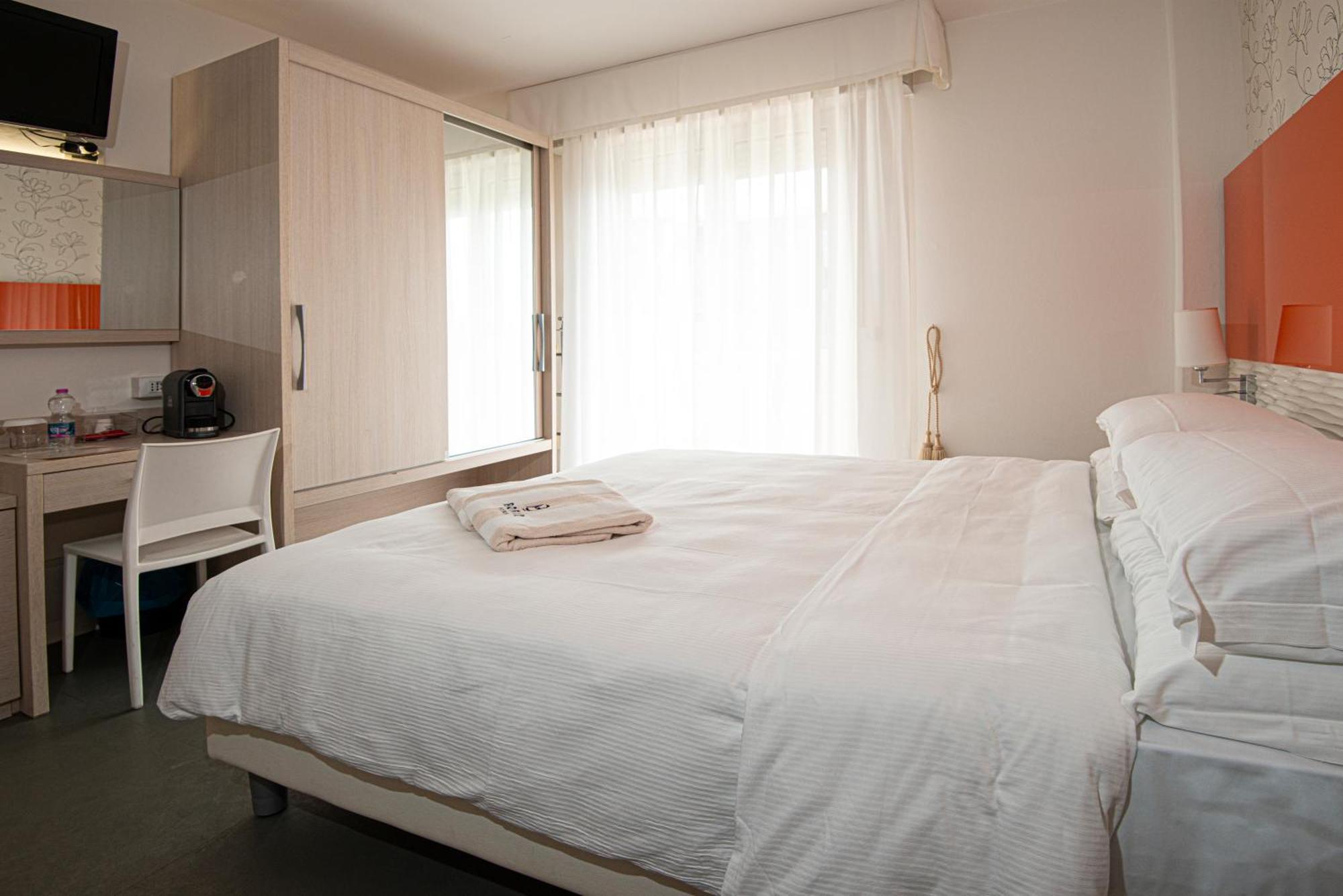 Hotel Savoy Caorle Ngoại thất bức ảnh